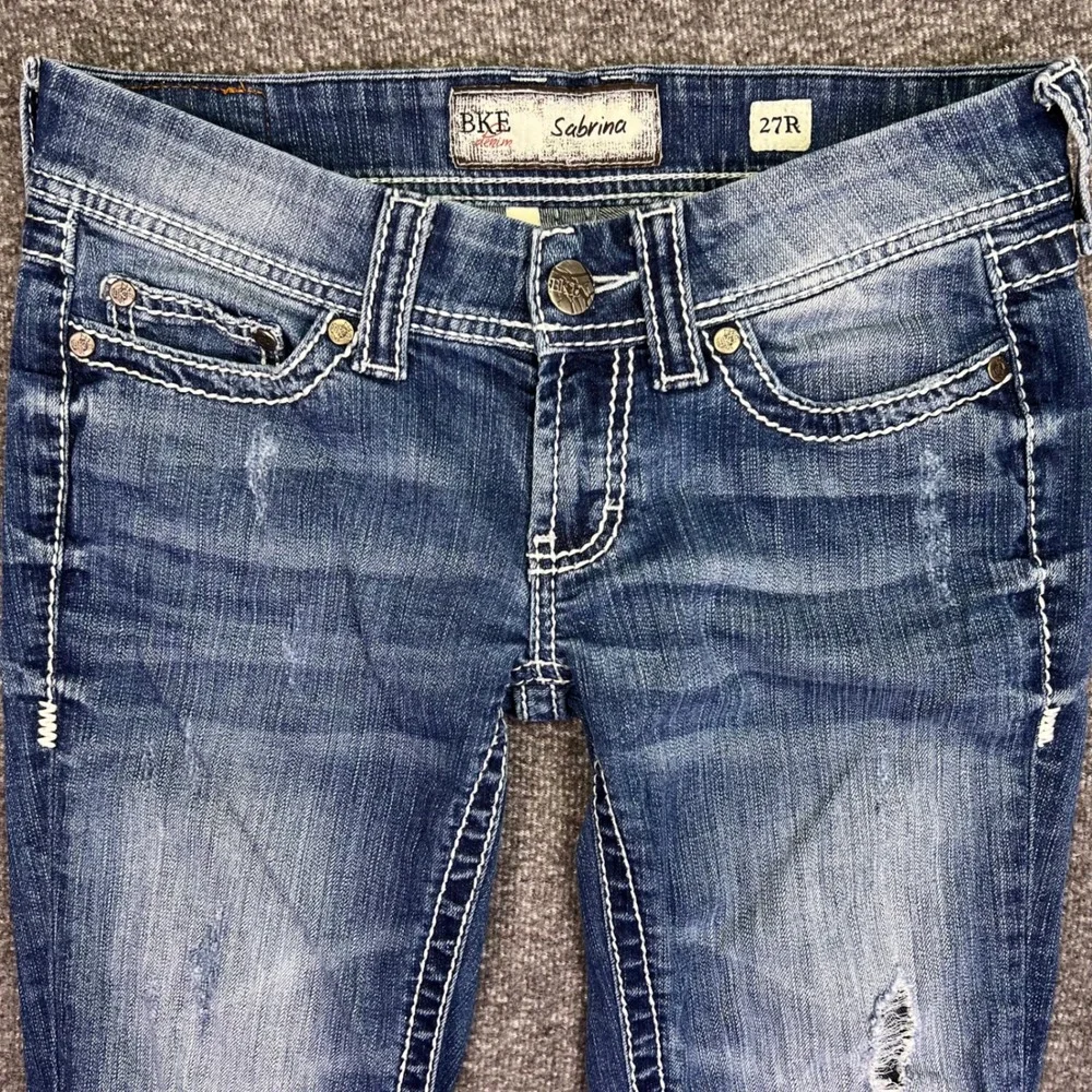 BKE Sabrina Bootcut Jeans Womens 30x28 Blue Distressed Low Rise Thick Stitch Y2K